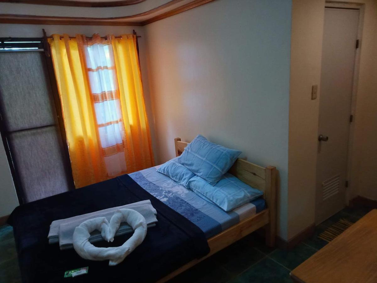 Trekkers Lodge And Cafe 巴纳韦 外观 照片